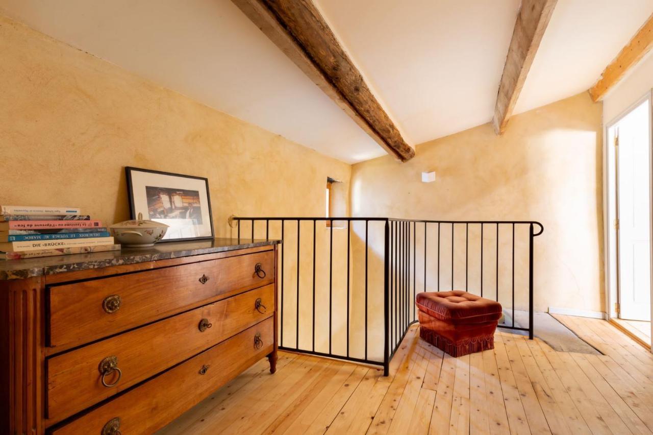Hotel Le Pied De La Lettre Grignan Zewnętrze zdjęcie